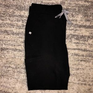 FIGS Women’s Scrub Pants